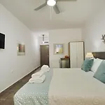 公寓式酒店 Aloe Luxury 4*
