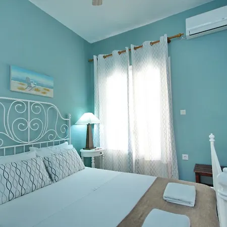 Aloe Luxury アパートホテル 4*