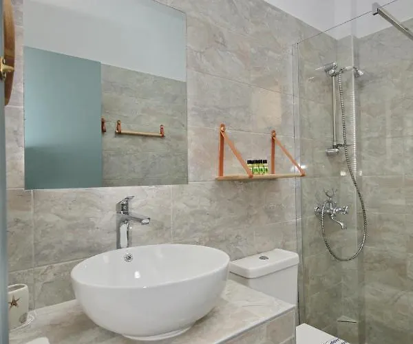 Aloe Luxury Apart-hotel 4*